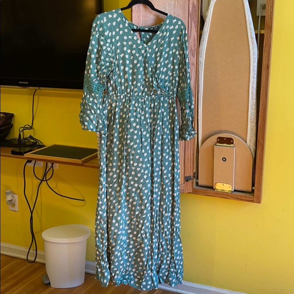 Long pretty dress
